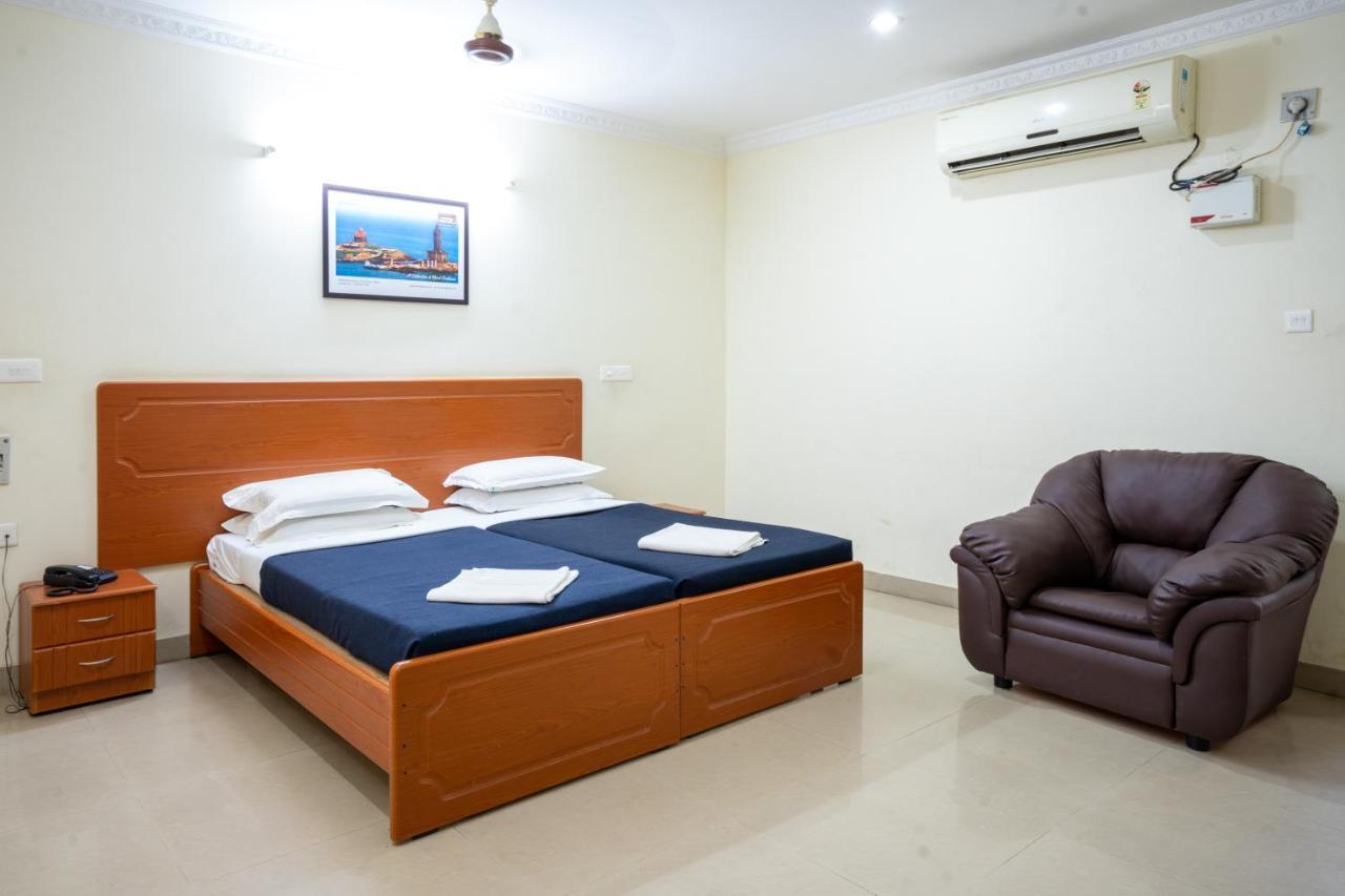 Hotel Tamilnadu -Trichy Tiruchirappalli Екстериор снимка