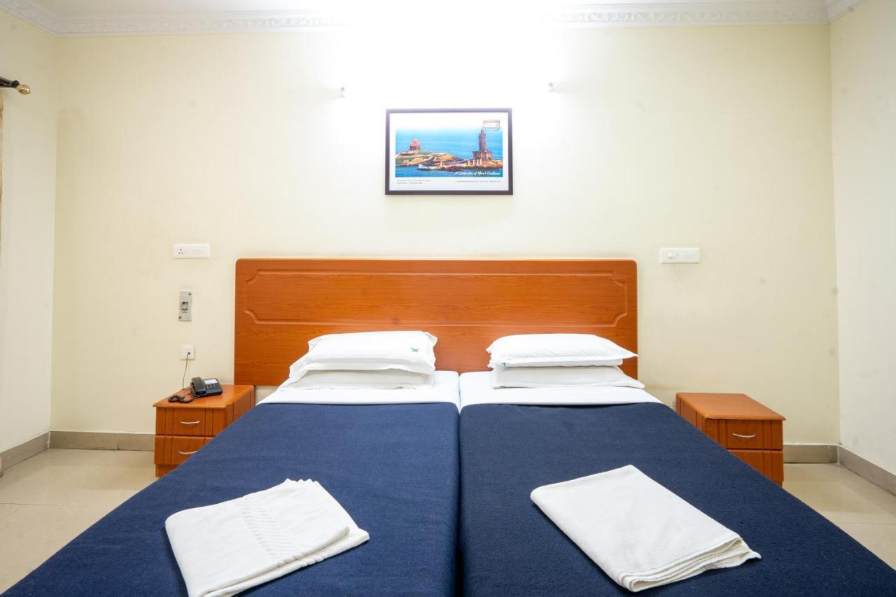 Hotel Tamilnadu -Trichy Tiruchirappalli Екстериор снимка